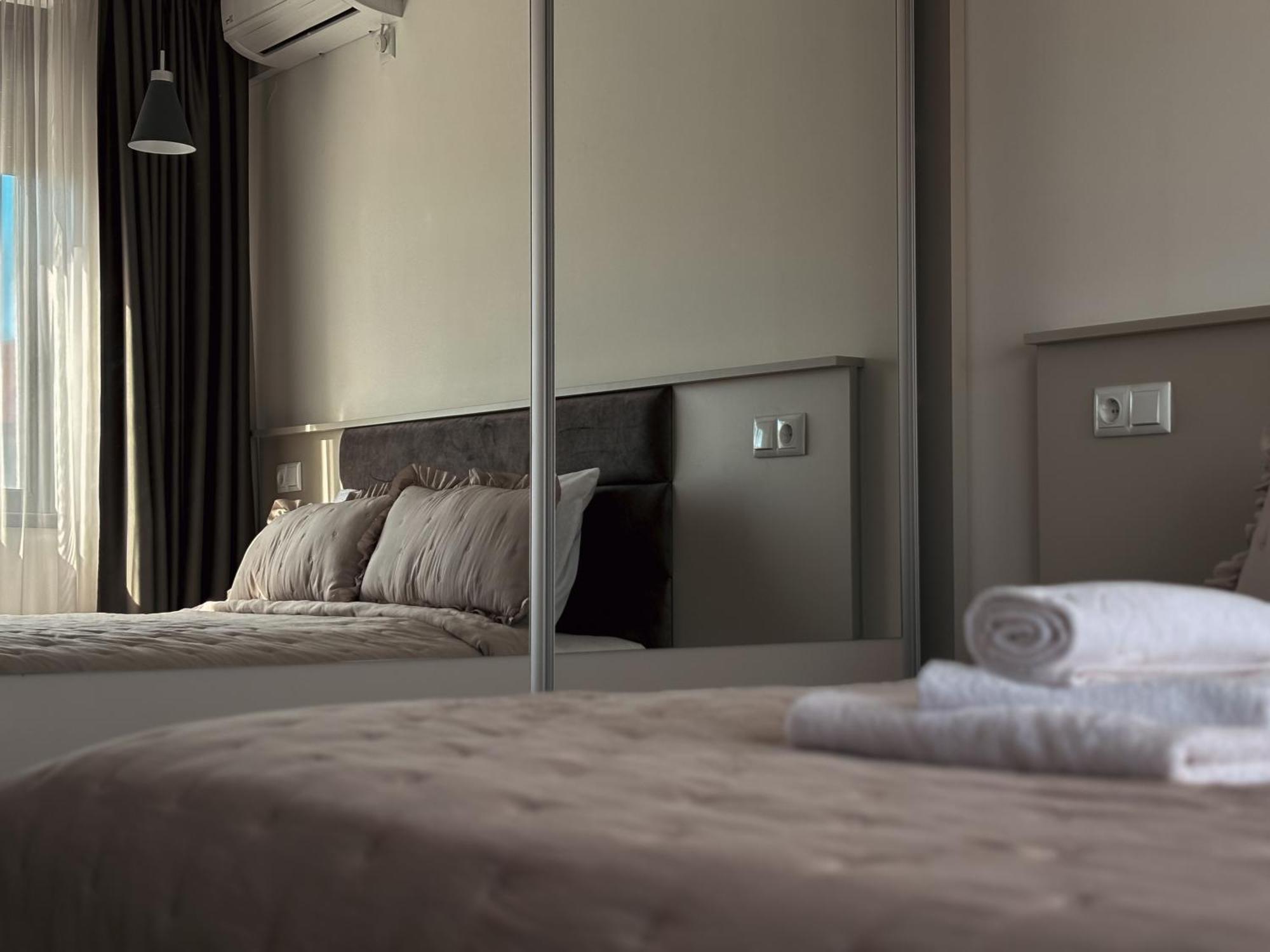 Dariq Appartement Kazanlŭk Buitenkant foto